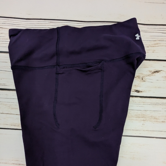UA Under Armour Meridian Ankle Leggings - Picture 2 of 10